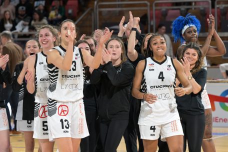 Direkt nach dem Spiel feierte der T71 noch den knappen Finaleinzug