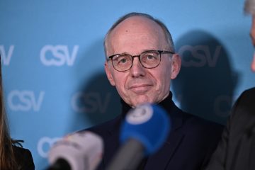 CSV-Spitzenkandidat / „Aus dem Hut gezaubert“: So reagieren die anderen Parteien auf die Nominierung von Luc Frieden
