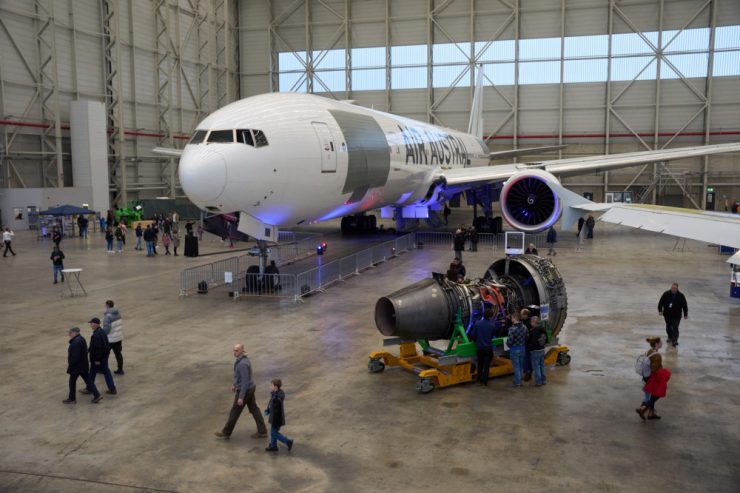 Deutschland / Oligarch als Meistbietender: Verkaufspoker um Flughafen Hahn beschäftigt Bundesregierung 