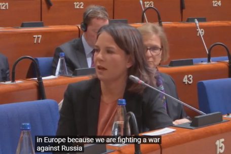 Annalena Baerbock vor dem Europarat Ende Januar