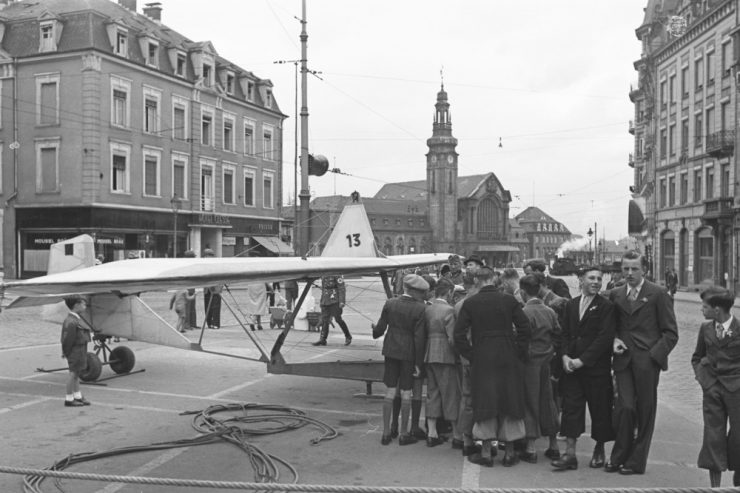 Im Griff des Nationalsozialismus (3) / „Die Masse für den Flugsport gewinnen“