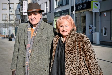 Auch nach 27 Jahren wirken Suzanne und Paul verliebt wie am ersten Tag