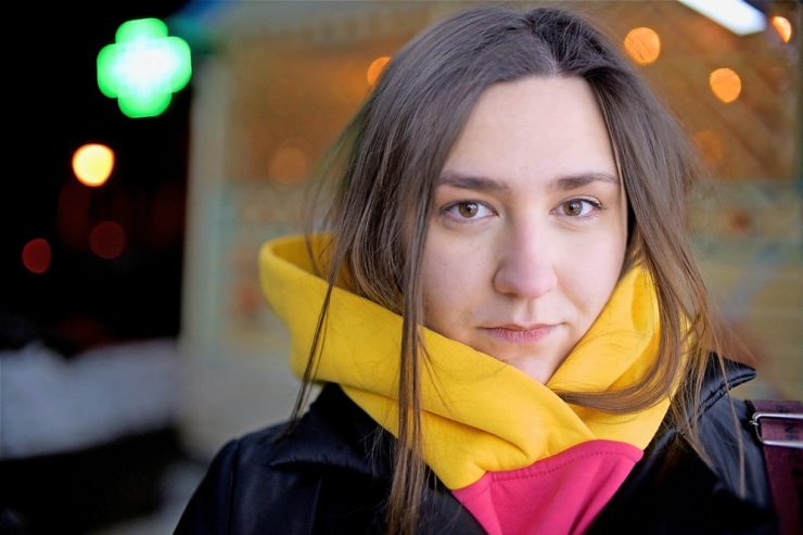 Menschen im Krieg / Kindertheater-Direktorin Hanna, 26, erzählt von ihrer Flucht und vom Helfen aus der Ferne