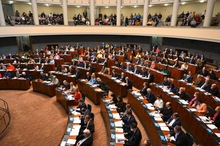 Mitgliedschaft / Finnland ist bereit für NATO-Beitritt – Warten auf Türkei und Ungarn