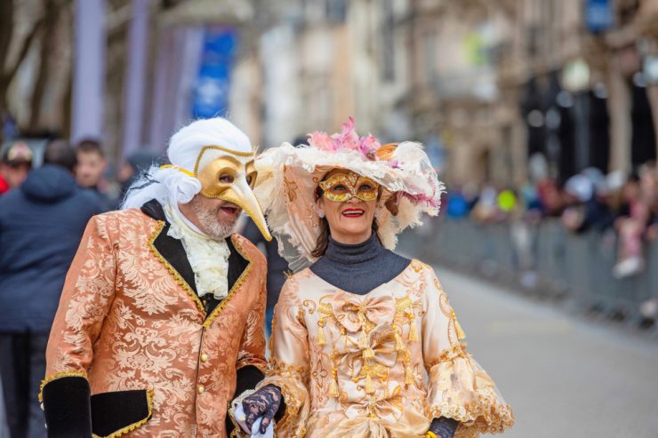 Escher Fuesent  / Kal Nues, kal Féiss: Egal! Rekordkulisse bei der Kavalkade in der Minette-Metropole 