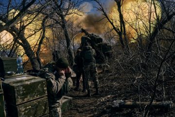 Umkämpfte Stadt / Militärbeobachter: Ukrainischer Teilrückzug aus Bachmut möglich