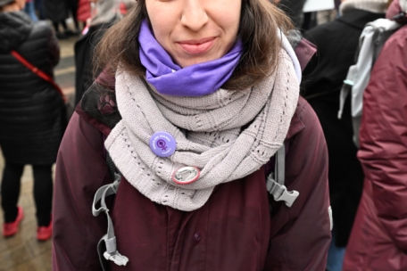 Co-Organisatorin Isabelle Schmoetten freute sich über die vielen Menschen, die trotz schlechten Wetters an der Aktion teilnahmen