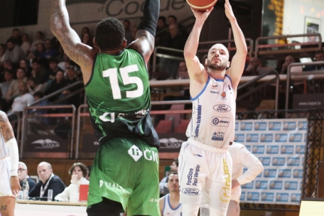 Philippe Gutenkauf (in Wei&szlig;) und die Etzella k&ouml;nnen mit einem positiven Gef&uuml;hl ins Pokalfinale gehen