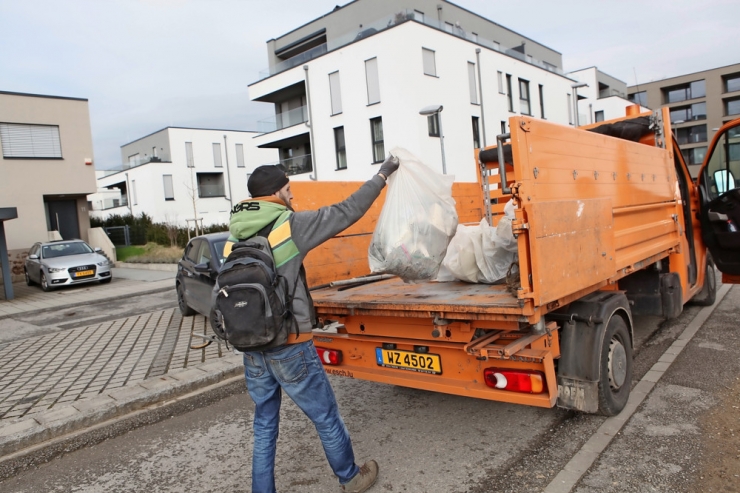 Frühjahrsputz / 200 Freiwillige bei „Grousser Botz“ in Esch