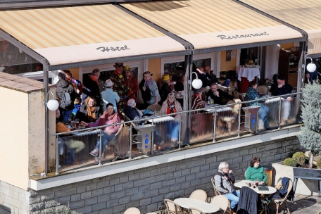 Beste Zuschauerpl&auml;tze wie bei der Formel 1 in Monte Carlo: die Terrasse des &bdquo;Hotel l&rsquo;Esplanade&ldquo;
