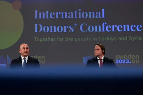 Nach Erdbeben / EU sagt Türkei eine Milliarde Euro für Wiederaufbau zu