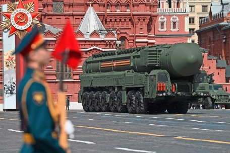 Studie / Zahl einsatzbereiter Nuklearsprengköpfe steigt