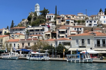 Reiseinspiration / Saronischer Golf: Segeln in Athens blauer Lagune