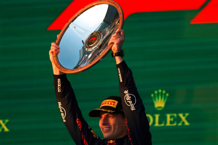 Formel 1 / Erster Australien-Sieg: Auch das „pure Chaos“ kann Verstappen nicht bremsen