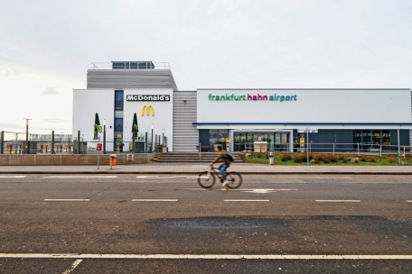 Deutschland / Das Warten hat ein Ende: Trierer Triwo AG kauft den Flughafen Hahn