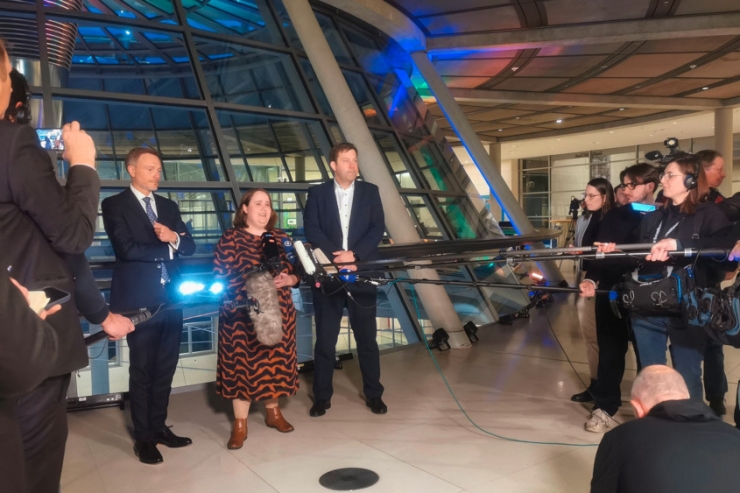 Deutschland / Koalition unter Stress: Alle gegen einen im „Team Ampel“