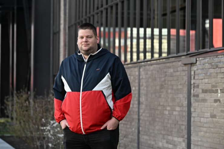 Interview / „Brauchst ein dickes Fell“: Luxemburger Battle-Rapper spricht über die Kunst des Beleidigens