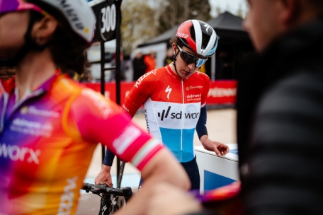 Radsport / „That’s Roubaix“: Majerus und SD Worx enttäuschen, Jackson siegt – Berton 9. Junior