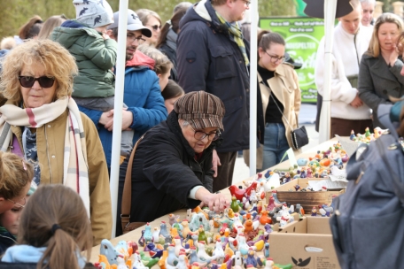 Nospelt / Aulenbäcker buhlen um die Gunst der Sammler
