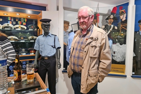 Erinnerungen / Mit Rostlauben auf Ganovenjagd: Anekdoten vom ersten Stammtisch im Polizeimuseum