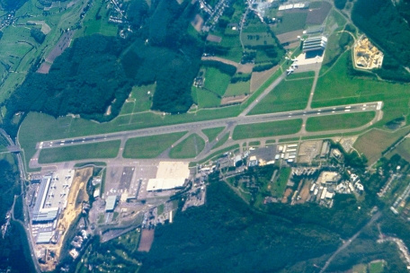 Luxemburg / Touch and go: Cargolux-Flieger berührt mit dem Triebwerk den Boden – und muss durchstarten