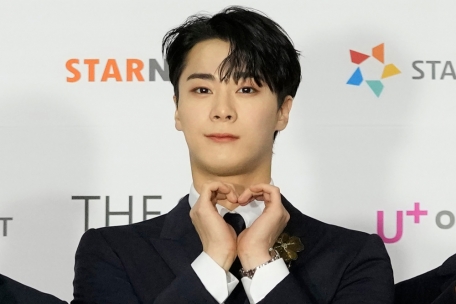 Musik / K-Pop-Sänger Moonbin (Astro) ist im Alter von 25 Jahren gestorben