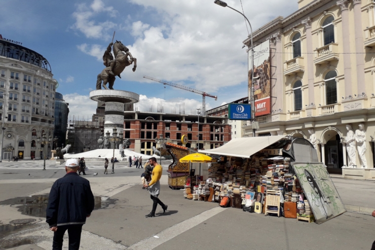 Nordmazedonien / Die unsinkbaren Betonbarken von Skopje