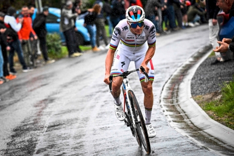 Liège-Bastogne-Liège / Evenepoel siegt solo nach Pogacar-Sturz