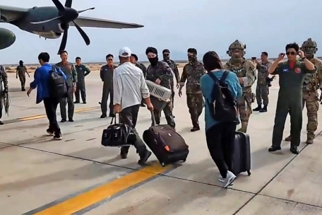 Konfliktregion / Waffenruhe im Sudan hat weitgehend Bestand – Evakuierungen laufen auf Hochtouren