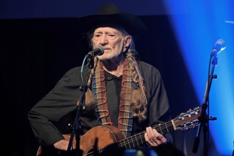 Country / „Einer der ältesten Bastarde“:  Willie Nelson wird 90