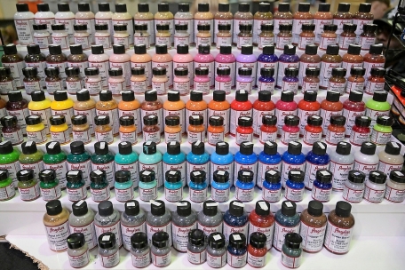 Manche personalisieren ihre Schuhe: zum Beispiel mit speziellen Farben&nbsp;