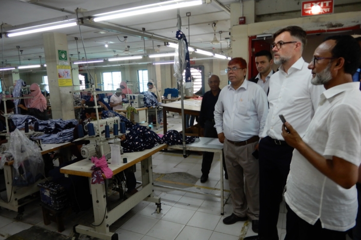 Franz Fayot in Bangladesch / Eine Botschaft für die Luxemburger Verbraucher