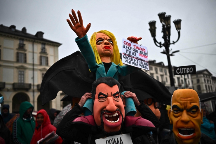 Italien / Regierung beschließt Arbeitsmarkt-Reformen: Kürzung von Sozialleistungen am 1. Mai