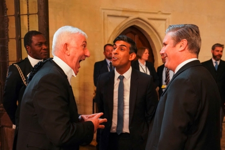 England / Bei Kommunalwahlen stellt sich Premier Sunak erstmals dem Wahlvolk