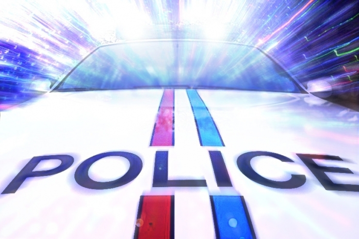 Verbotene Waffe / Polizei stellt Jugendlichen mit Säbel in Luxemburg