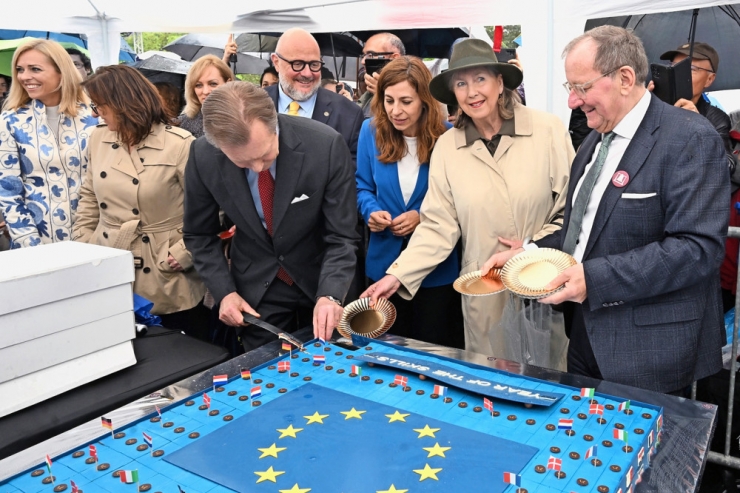 Europatag 9. Mai / Europafest verzeichnete trotz schlechten Wetters großen Zulauf