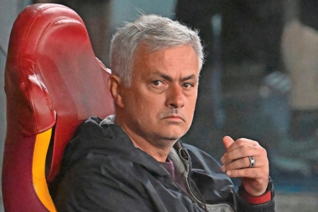 Europa League / „Kontrollierte Emotionen“: Mourinho winkt mit Roma nächstes Finale