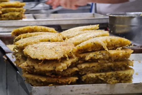 &Uuml;ber die Zutaten redet das Duo nicht gerne, die Herstellung im Chalet untersteht einem &bdquo;Geheimrezept&ldquo;