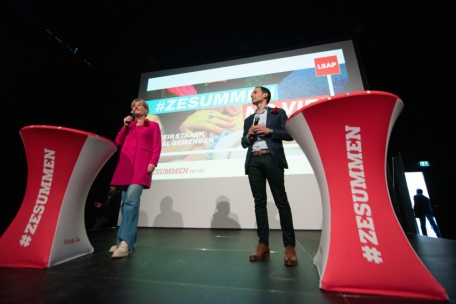 Spielten sich den Ball zu: die Parteipräsidenten Francine Closener und Dan Biancalana