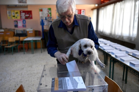 Demokratie / Griechenland wählt am Sonntag ein neues Parlament