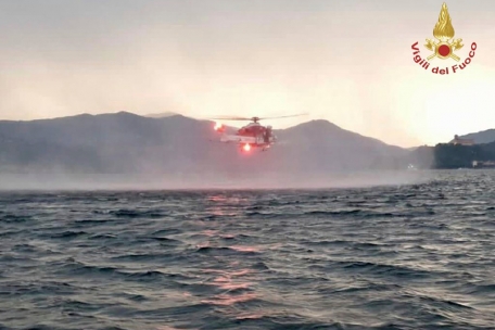 Norditalien / Vier Tote nach Kentern von Ausflugsschiff auf dem Lago Maggiore