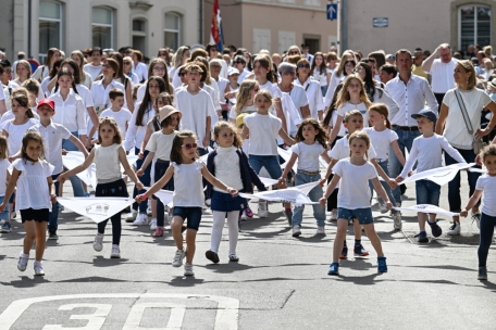 Echternach / Glaube und Folklore: Knapp 8.000 Pilger bei der Springprozession