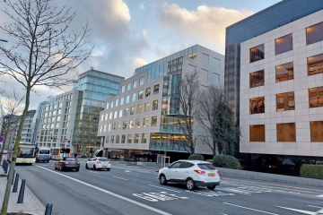 Finanzplatz / Vor zehn Jahren wurde das traditionelle Bankgeheimnis zu Grabe getragen