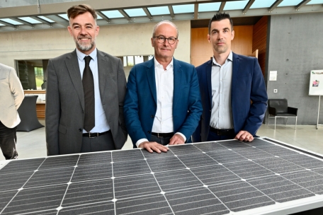 Franz Fayot (Wirtschaftsminister), Claude Turmes (Energieminister) und Alexis Sikora (Direktor IFSB)