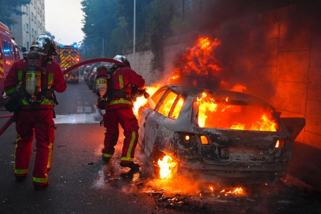 Nanterre/Paris / Proteste in Frankreich nach Tod eines 17-Jährigen bei Polizeikontrolle