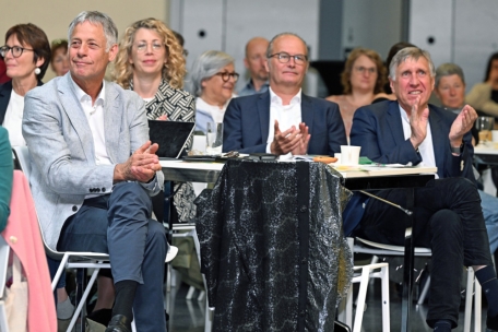 Auch die Ministerkollegen Henri Kox, Joëlle Wefring, Claude Turmes und François Bausch waren anwesend