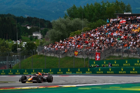 Formel 1 / Verstappen schwebt über den Dingen – und gewinnt Großen Preis von Österreich