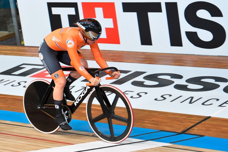 Forum / Et maintenant un vélodrome? Stop vélo!