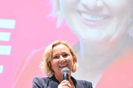 Stand auf dem Kongress im Mittelpunkt: Paulette Lenert, erste Spitzenkandidatin in der Geschichte der LSAP