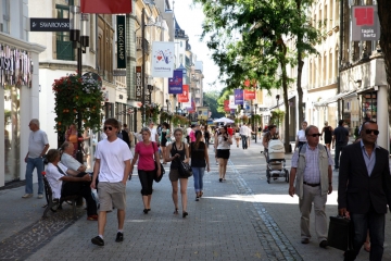 Finanzielle Unterstützung / 2.000 Euro pro Monat für angehende Firmengründer